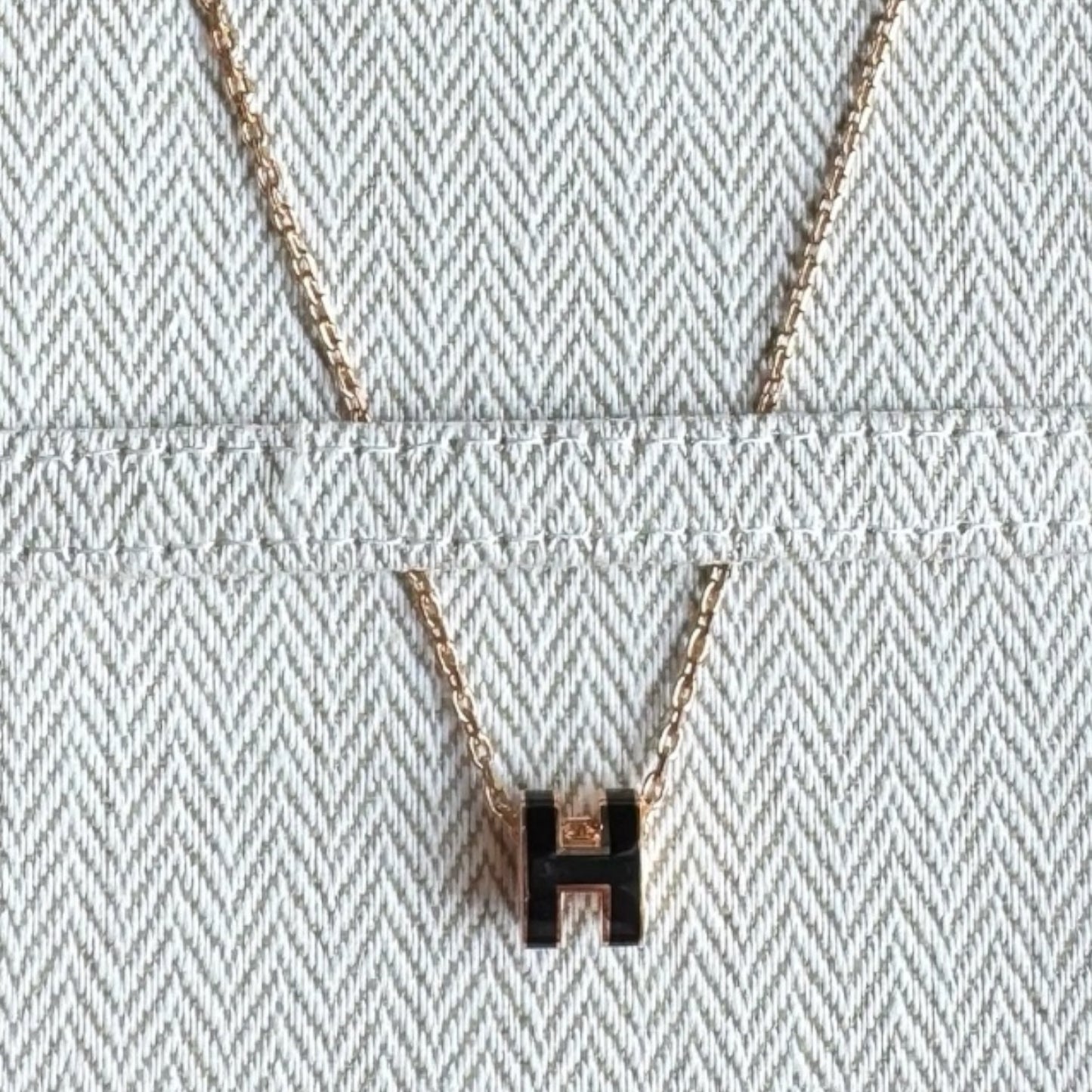 Hermès Mini Pop H Pendant Black