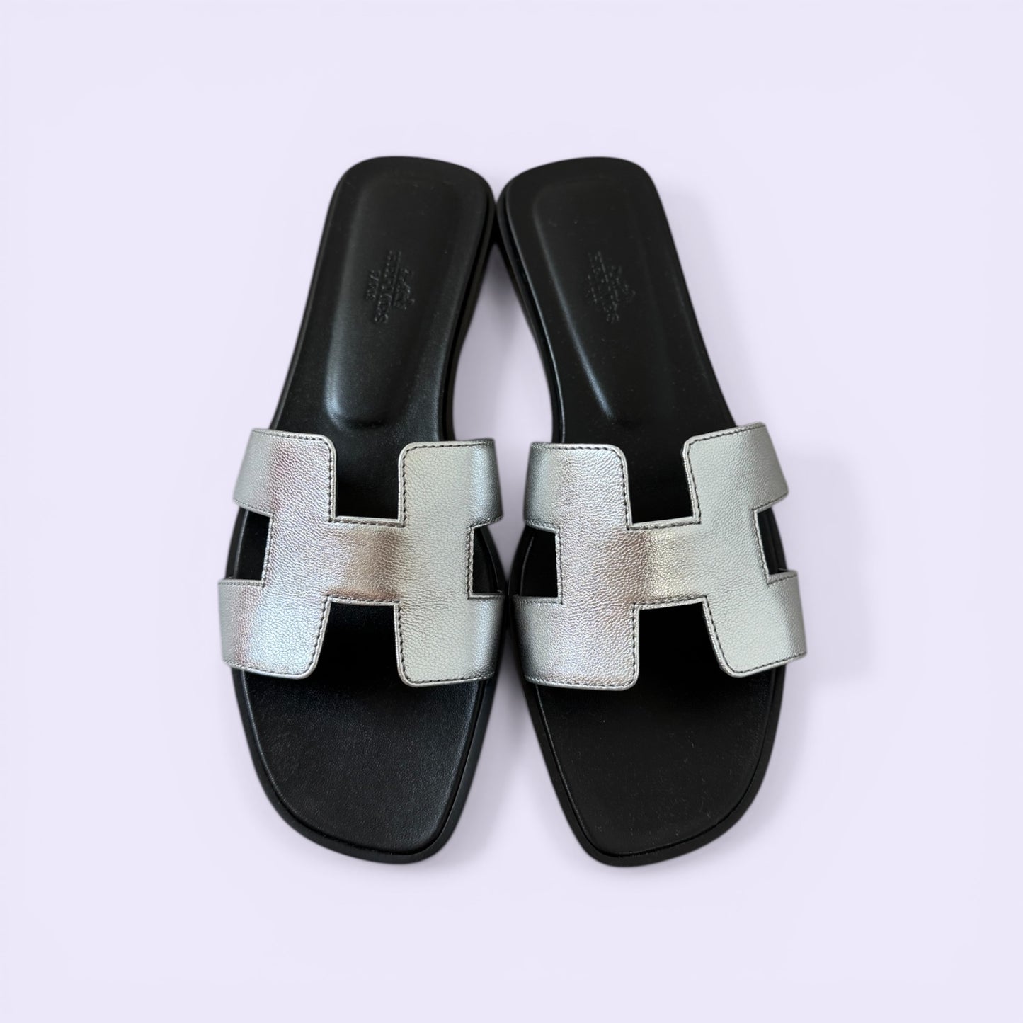 Hermès Oran Sandals Argent
