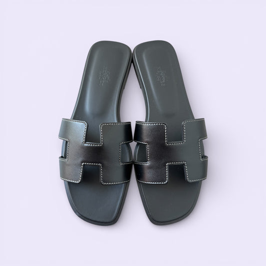Hermès Oran Sandals Black