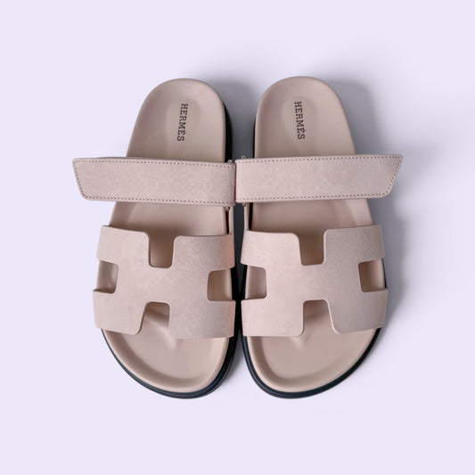 Hermès Chypre Sandals Women Beige Nude