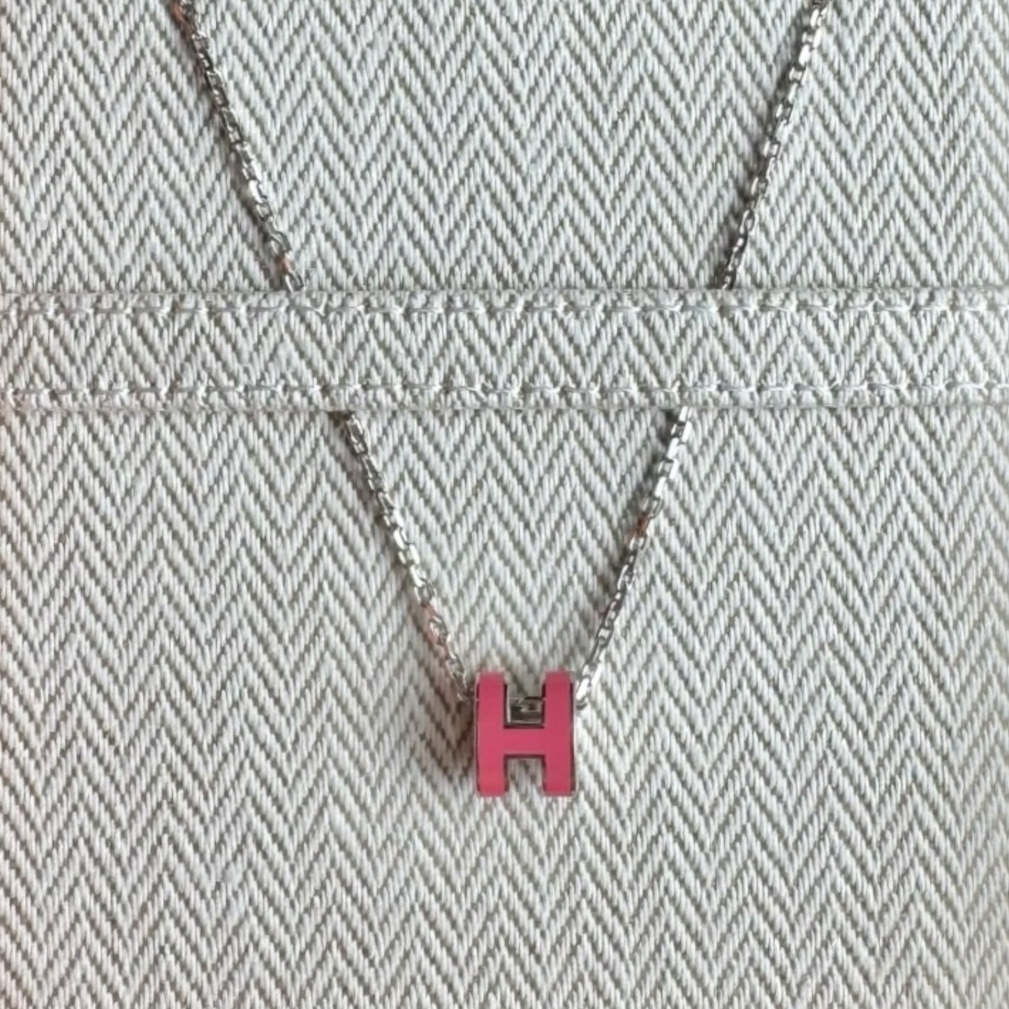 Hermès Mini Pop H Pendant Rose Tropique
