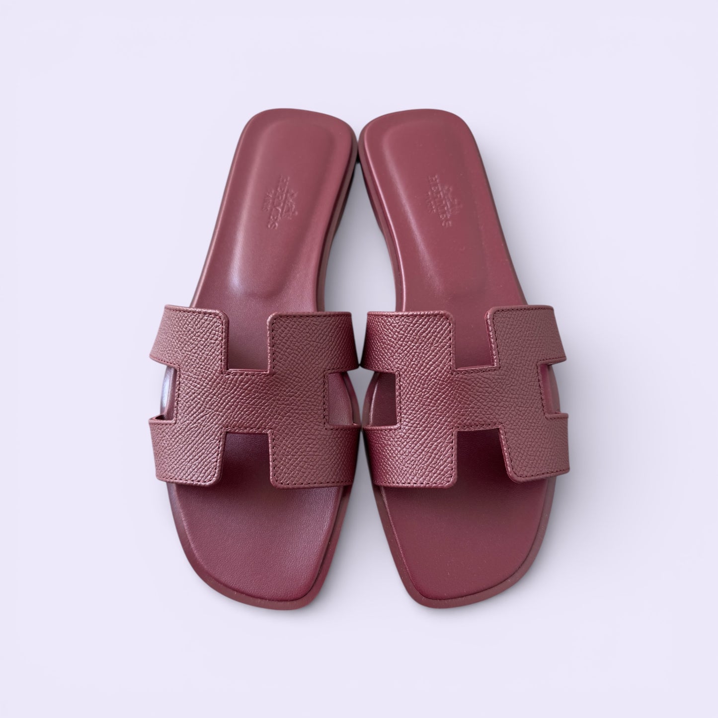 Hermès Oran Sandals Rouge H